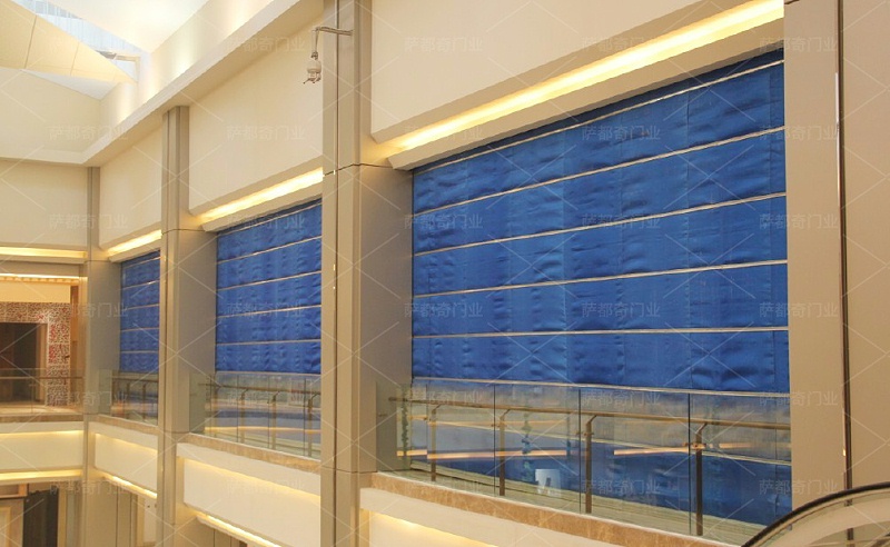 特級(jí)無(wú)機(jī)布防火卷簾門